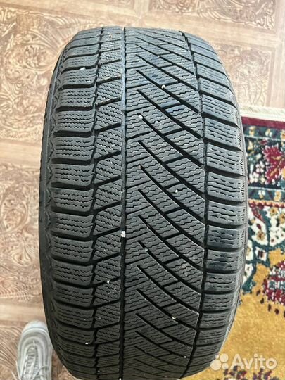 Continental ContiVikingContact 6 225/50 R17