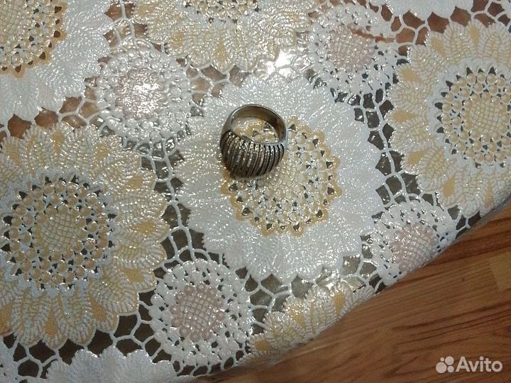 Перстень женский серебро