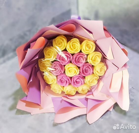 Букет из шоколадных роз на день матери