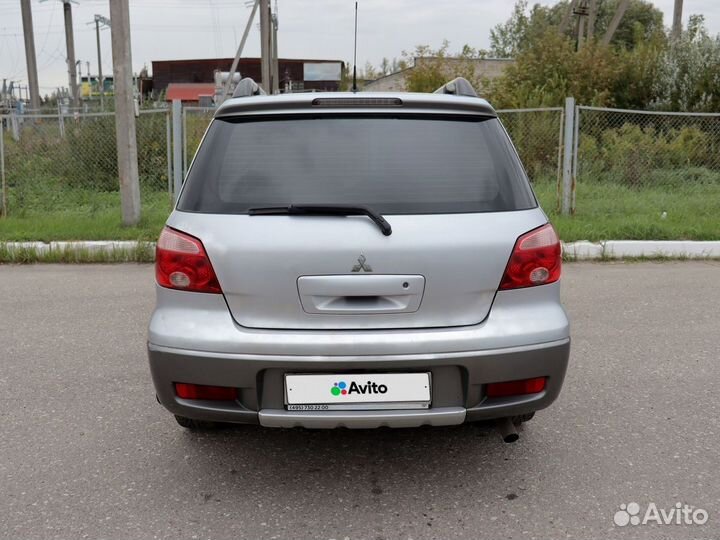 Mitsubishi Outlander 2.4 AT, 2006, 282 387 км