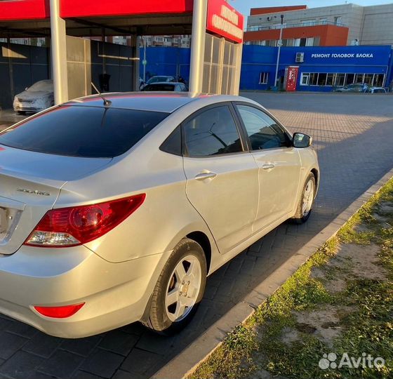 Hyundai Solaris 1.4 AT, 2011, 149 000 км