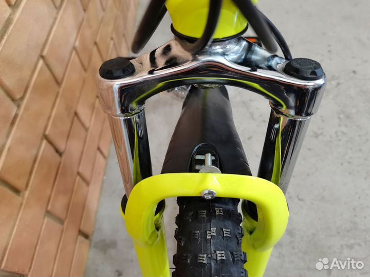 Велосипед скоростной, колёса 26 дюймов, жёлтый