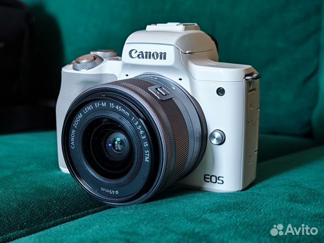 Canon EOS M50 Kit 15-45mm IS STM White +аксессуары