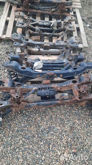 Подрамник задний Мазда 3 вк