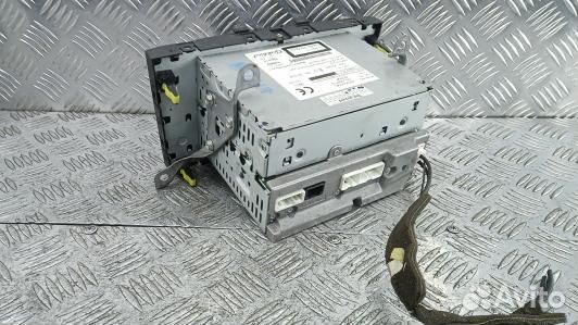 Магнитола toyota avensis T27 (BUK17I401)