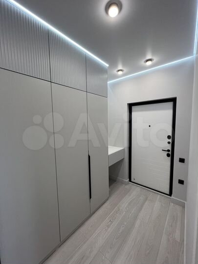 2-к. квартира, 58 м², 6/6 эт.