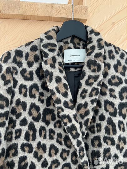 Пальто леопардовое