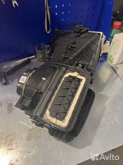 Корпус печки (вентилятора) Audi Q5