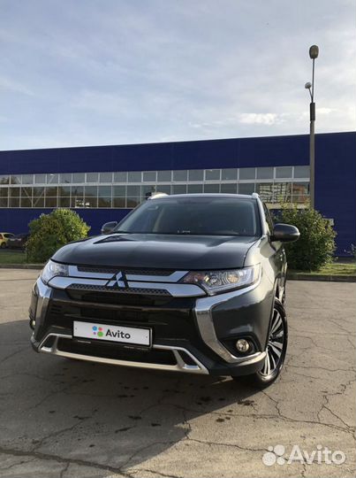 Mitsubishi Outlander 2.0 CVT, 2019, 53 000 км