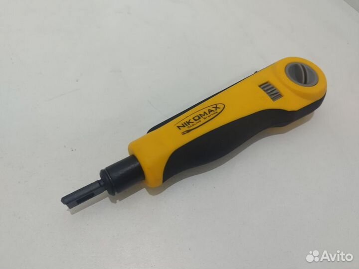 Инструмент для заделки витой пары nikomax NMC-3640