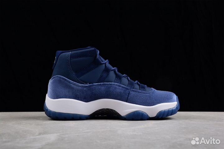 Nike Air Jordan 11 Retro Midnight Navy Velvet