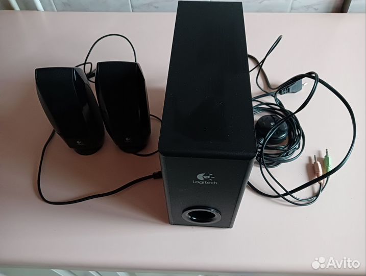 Колонки 2.1 Logitech S220
