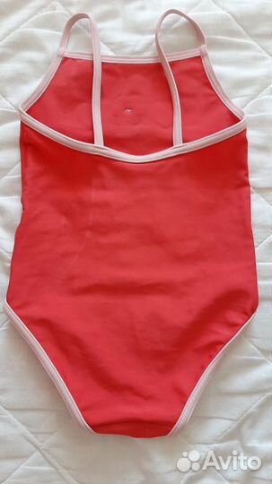 Купальник и сланцы на 1-2 года