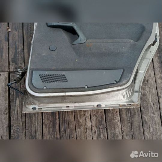 Дверь ваз 2110 / лада 2112 / Жигули