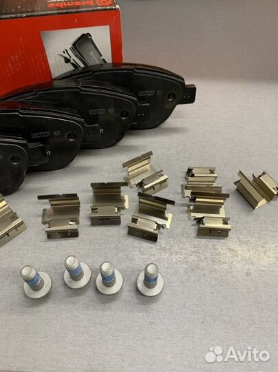 Колодки дисковые Fiat Idea, Doblo 1.2-1.9JTD 01)