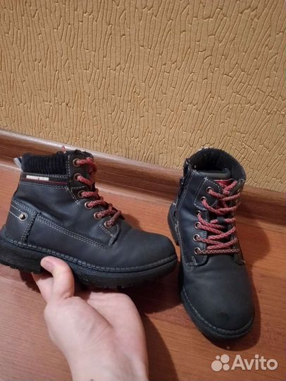 Демисезонные ботинки 28