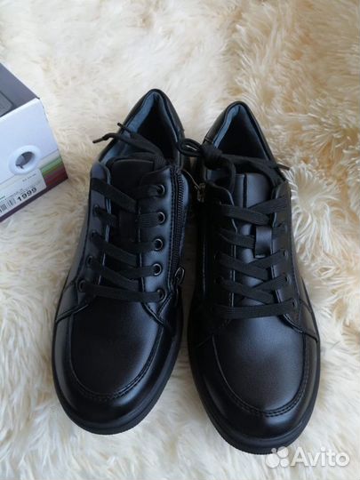 Осенние ботинки