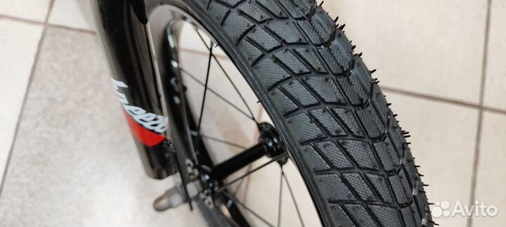 Беговел breeze 14 колеса