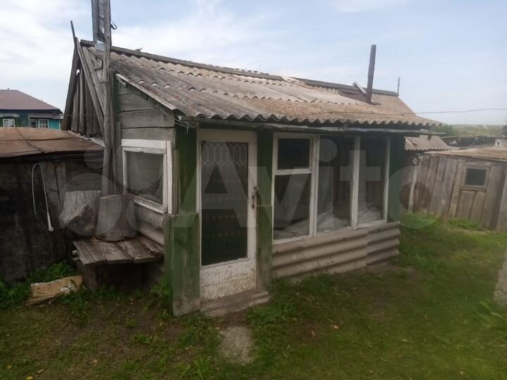 Дом 27,3 м² на участке 26 сот.