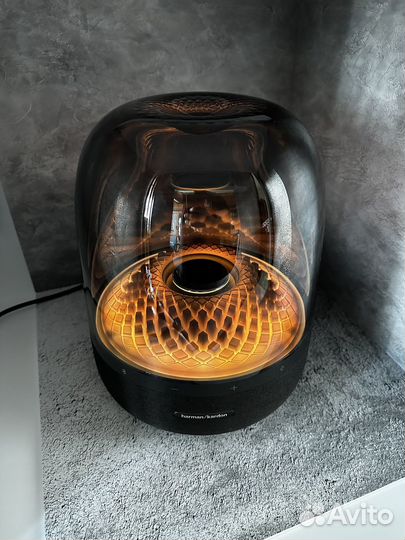 Портативная акустика Harman/Kardon Aura Studio 4