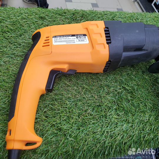 Перфоратор П-650к Вихрь