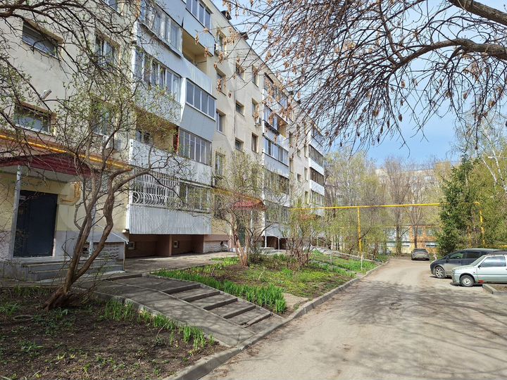 3-к. квартира, 56,3 м², 2/5 эт.