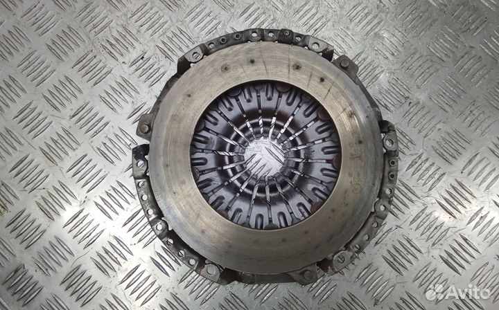 Маховик Volkswagen Passat