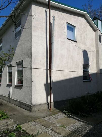 Дом 176 м² на участке 9 сот.