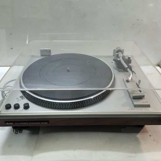 Проигрыватель винила aurex SR-F330