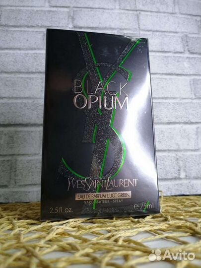 Туалетная вода YSL Black Opium Illicit Green