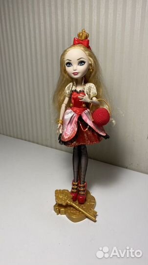 Кукла Эвер Афтер Хай Эппл Вайт