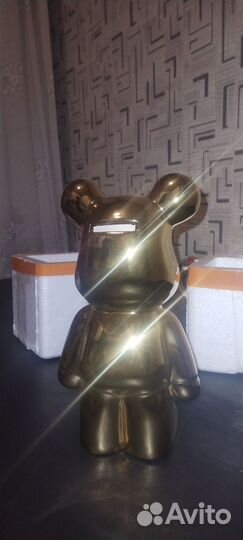 Фарфоравый мишка (копилка)