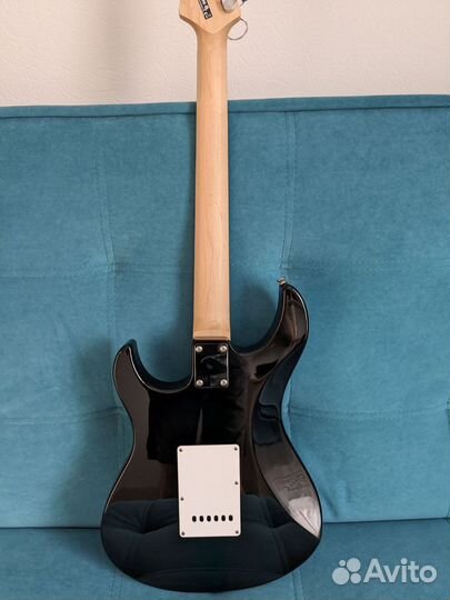 Электрогитара yamaha pacifica 112J BL
