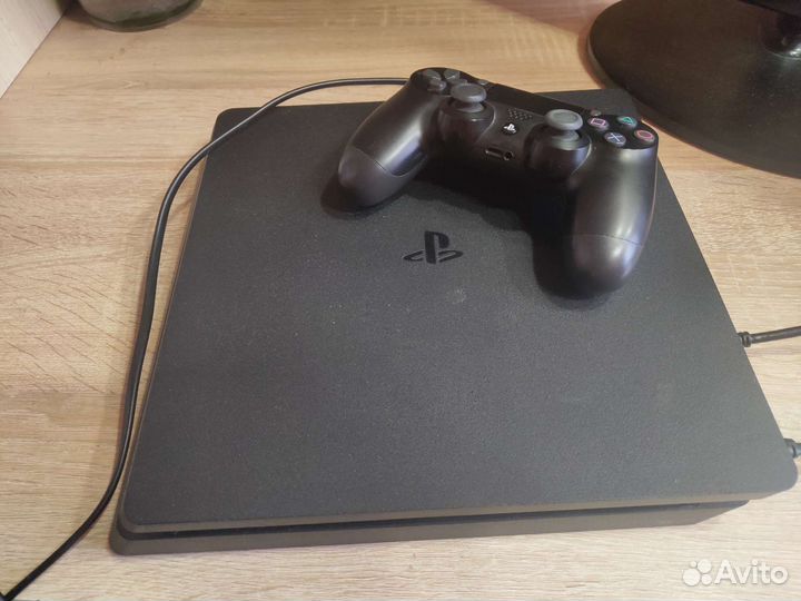 Sony PS4 slim 1tb с играми