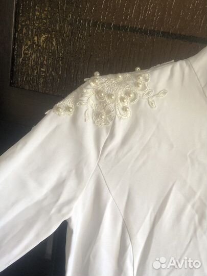 Платье на никах