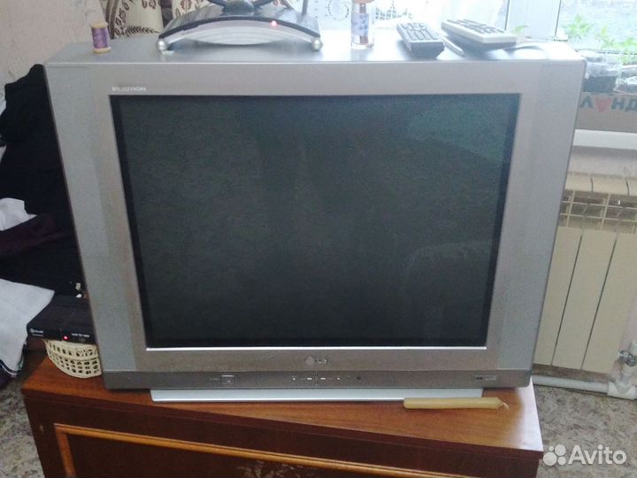 Телевизор б/у