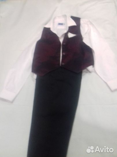 Праздничный костюм тройка