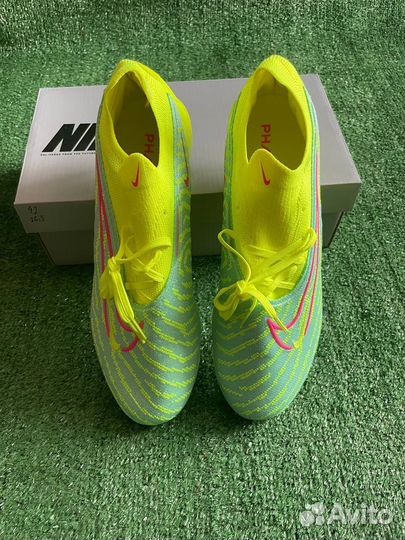 Бутсы футбольные nike