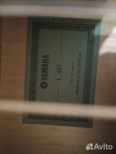 Классическая гитара yamaha c40