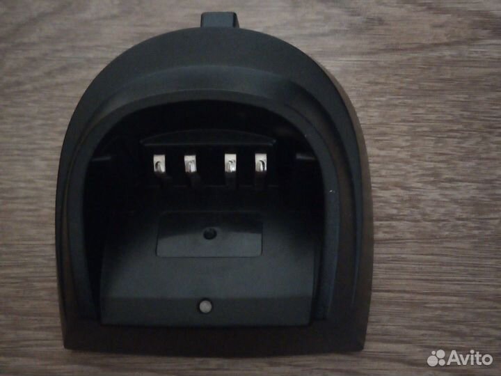 Зарядка для радиостанции Racio RC901