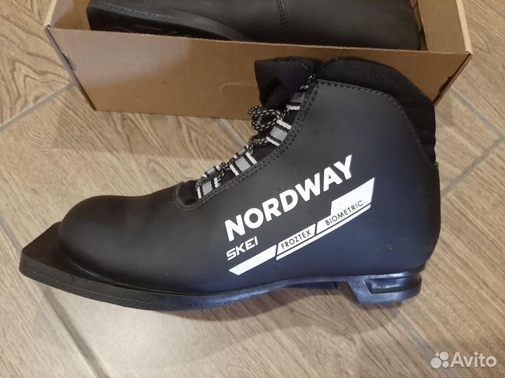 Ботинки для беговых лыж Nordway Skei