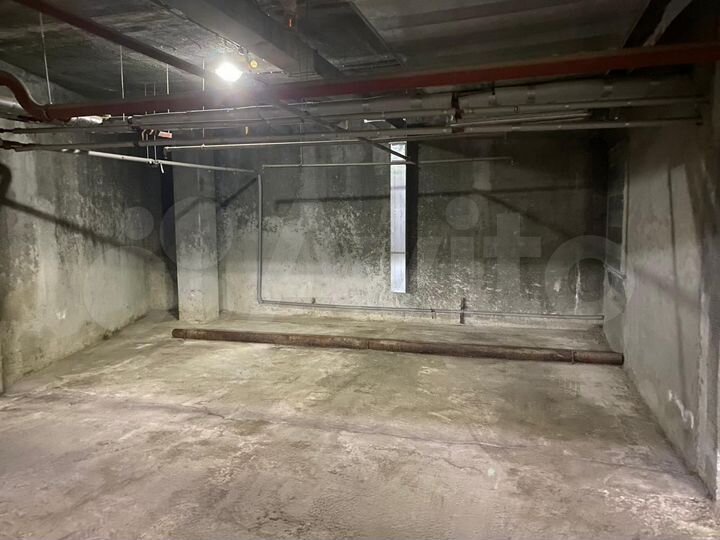 Машиноместо, 14 м²