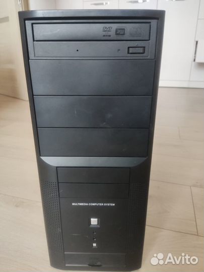Компьютер Core 2 Duo E7400 2.8G/озу 3Gb/HDD 200Gb