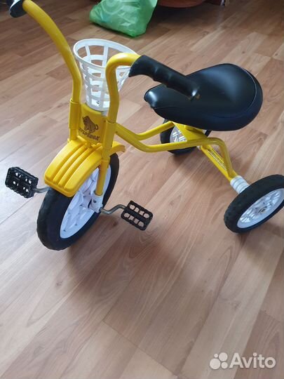 Трехколесный велосипед Зубрёнок