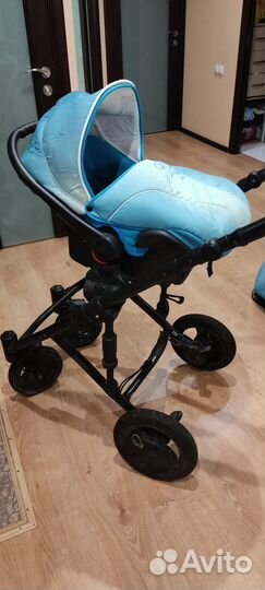 Коляска 3 в 1 zippi pia