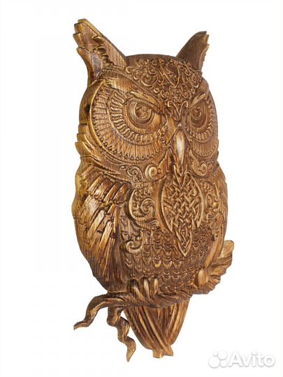 Резное панно из дерева 