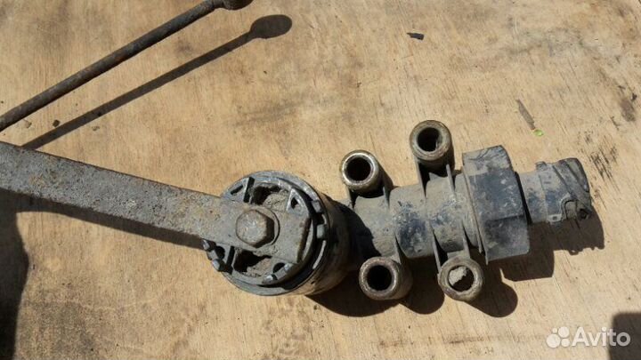 Датчик уровня пола Mercedes Benz Actros MP1 OM501