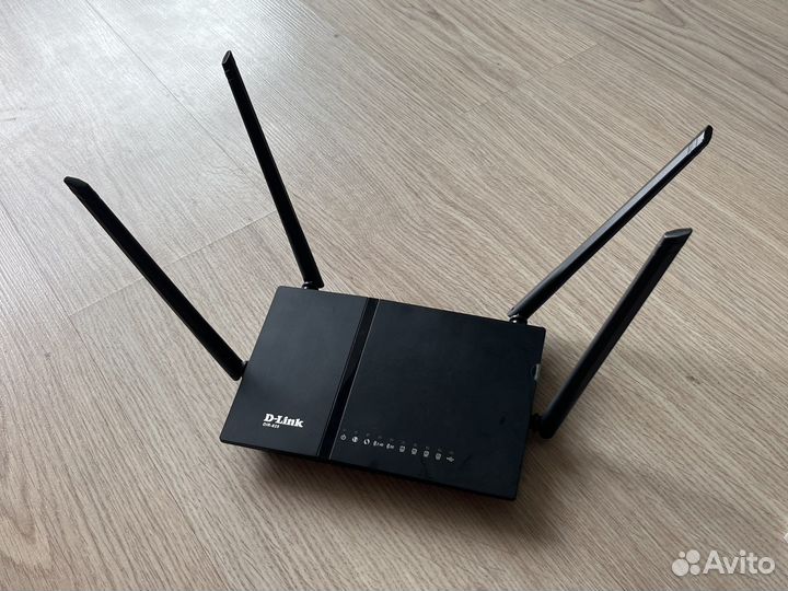 Роутер D-link DIR-825