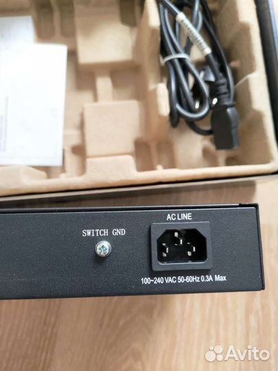 Коммутатор D-link dgs-1016c