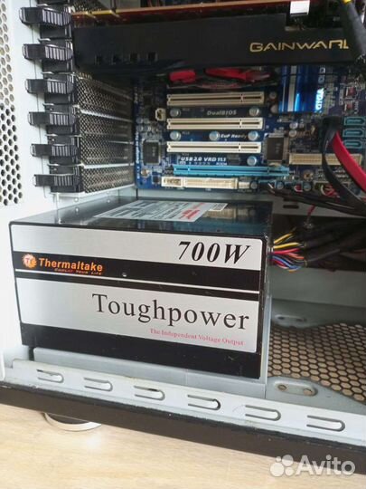 Монитор Philips